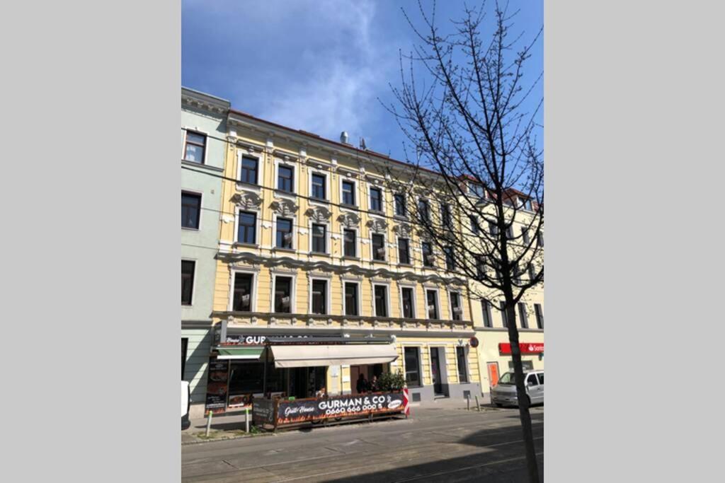 Gemuetliche Wohnung Wien Stadthalle Luaran gambar